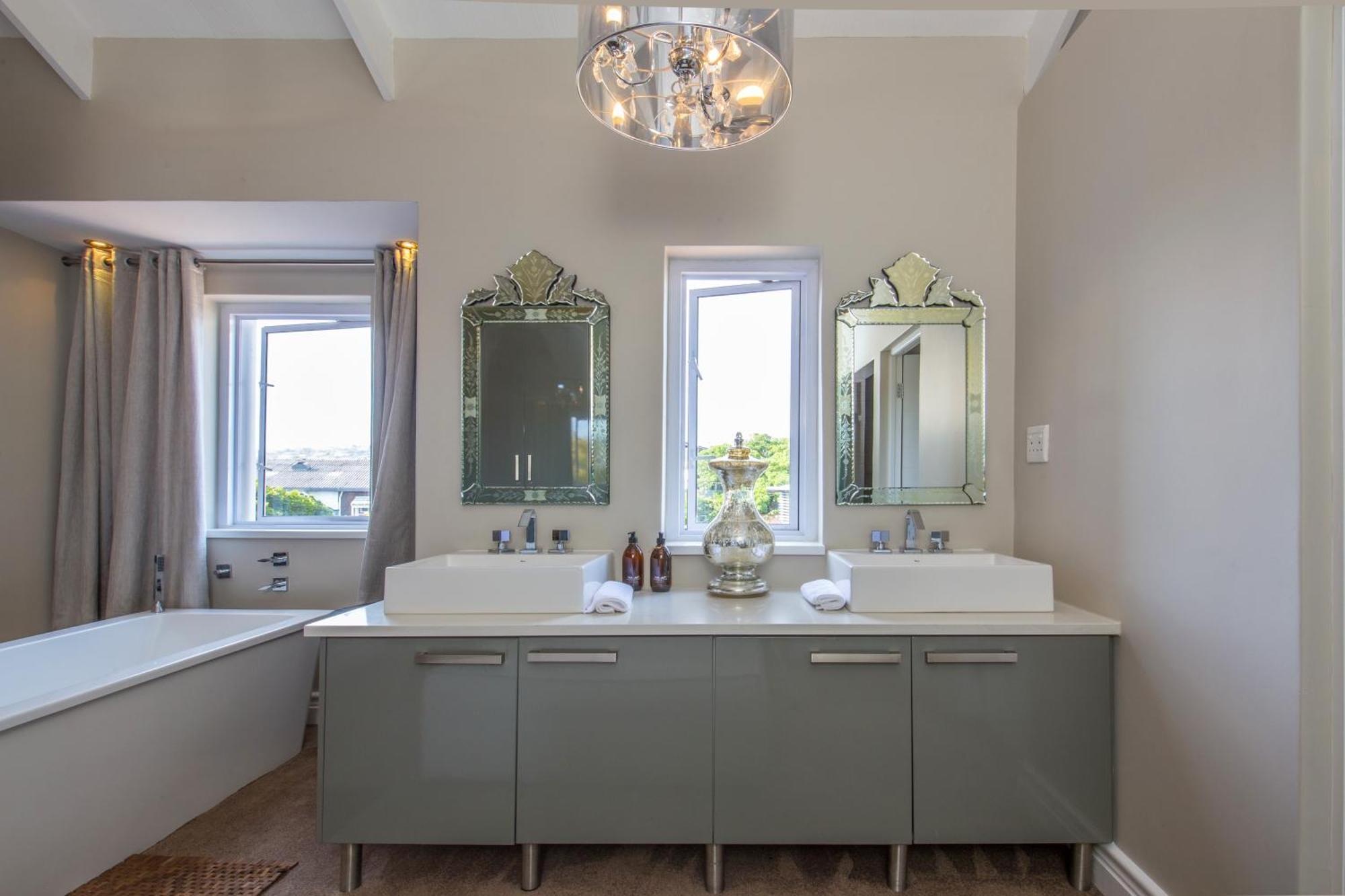 Thesen Harbour Town Apartments @ Beautiful Knysna Villas Chambre photo